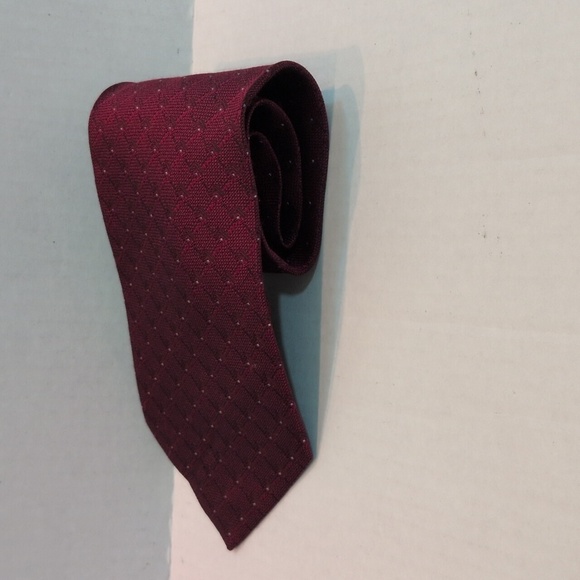 Daniel De Fasson Studio Men's 100% Silk Handmade Tie - Maroon w/White Pin Dots - Picture 3 of 6